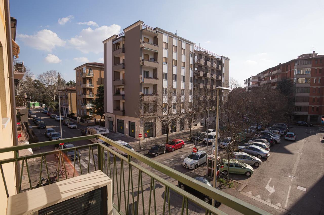 Eli Home - Royal Welcome Verona Bagian luar foto